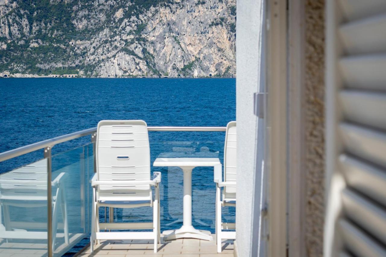 Hotel Vega Malcesine Kültér fotó