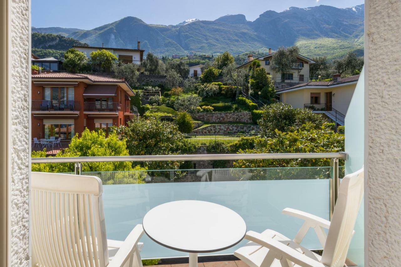Hotel Vega Malcesine Kültér fotó