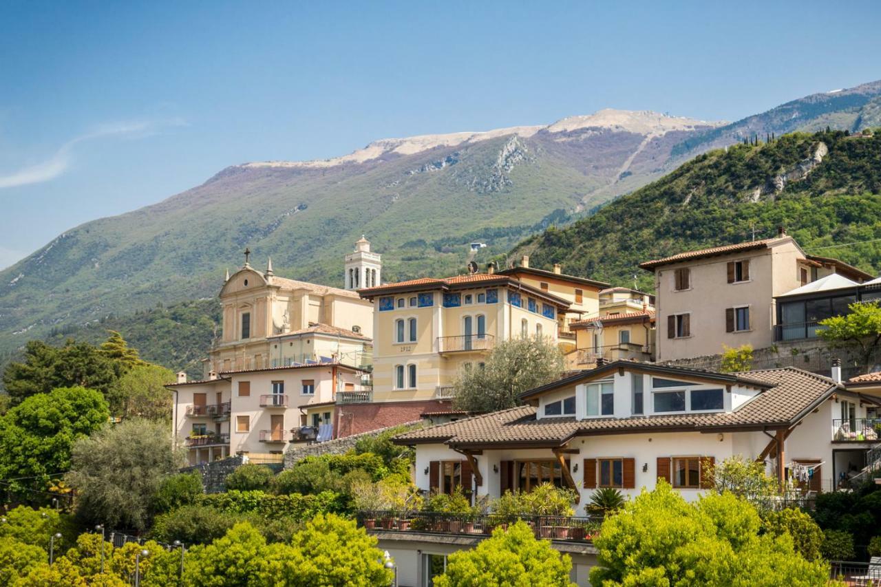 Hotel Vega Malcesine Kültér fotó