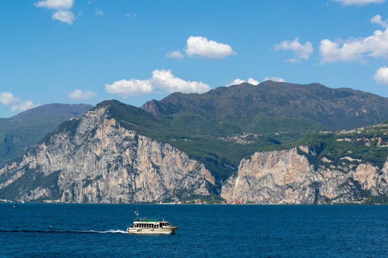 Hotel Vega Malcesine Kültér fotó